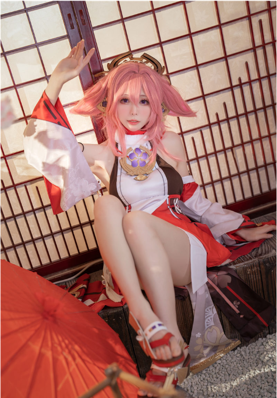 樱岛嗷 八重神子cos 最新cosplay写真分享